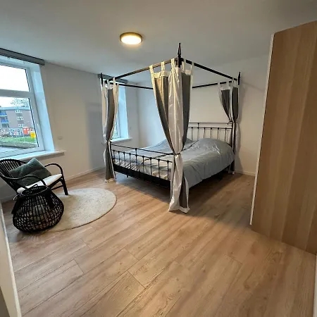 Casa De Schans - 6 Persoons Semesterbostad Landgraaf